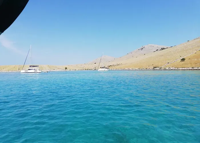 Apartment Amazing Galeb In *