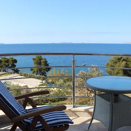 Apartamento Amazing Galeb In Murter